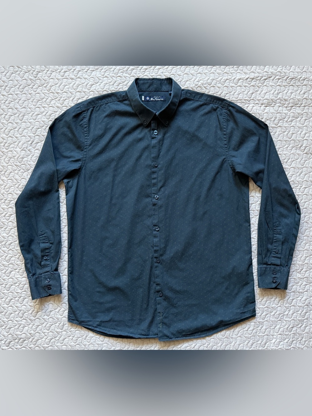 Ben Sherman Men’s Size Large Navy Blue Geometric Print Long Sleeve Button-Down S